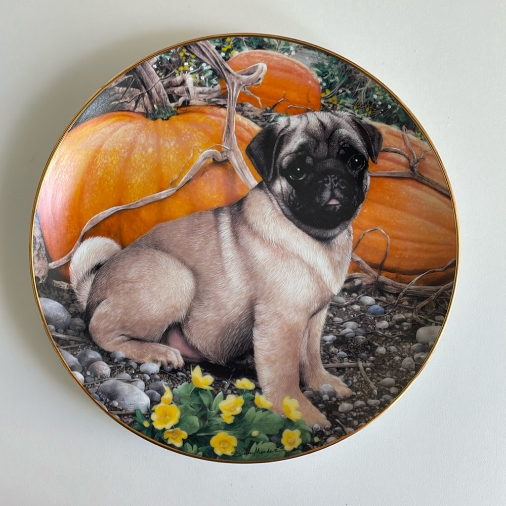 Danbury Mint - Pumpkin Patch Pug Plate - Glass - Decorative - Collection